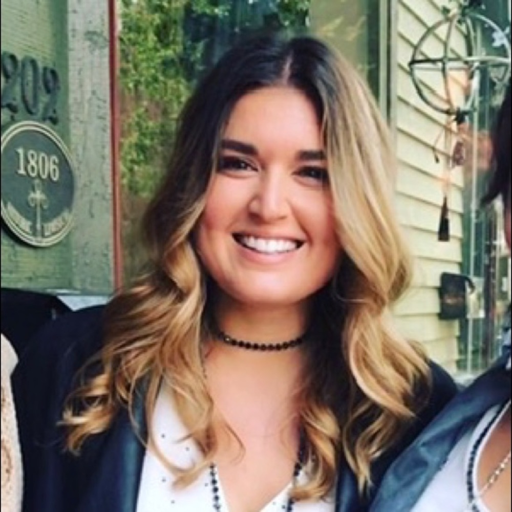 Meet your Posher, Casey